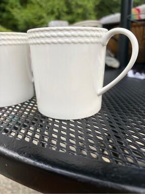 Kate Spade Set of 3 Wickford Porcelain Mugs White Beaded